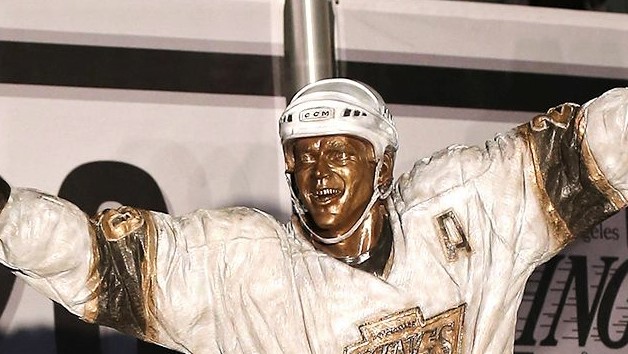 Bronze sculpture of hockey player Luc Robitaille for the LA Kings by Julie Rotblatt-Amrany