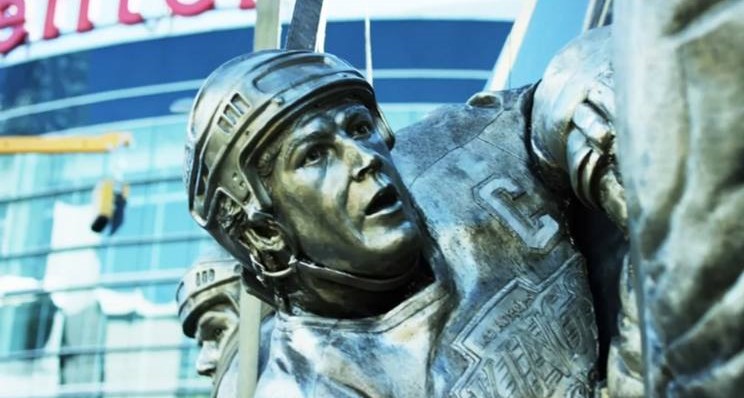LA Kings 50th Anniversary Memorial Monument closeup of Dave Taylor in bronze by artist Julie Rotblatt-Amrany