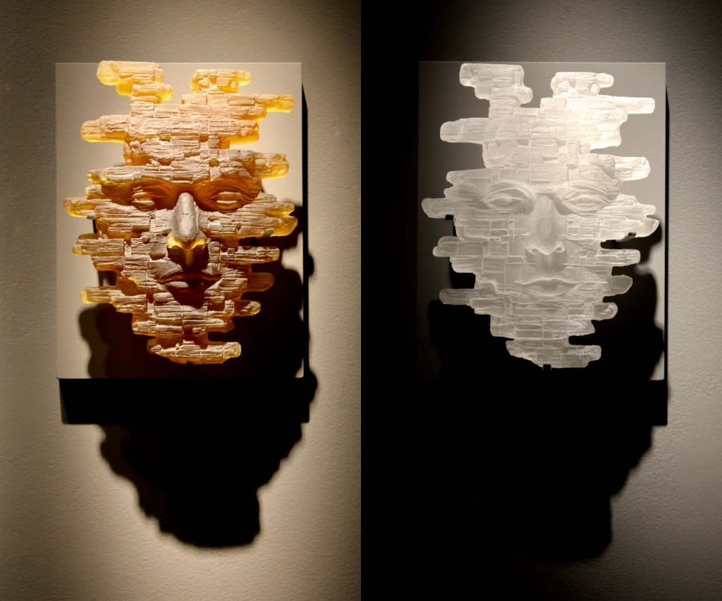 Cast glass sculpture Pixels of Knowledge by Julie Rotblatt-Amrany